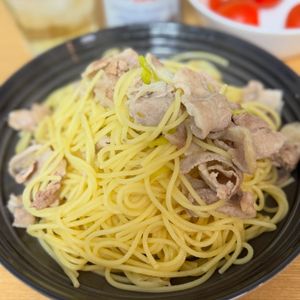 Tsuneaki Okadaの作ってみた!投稿(大人の味わい！豚肉と長ネギの柚子こしょうパスタ)