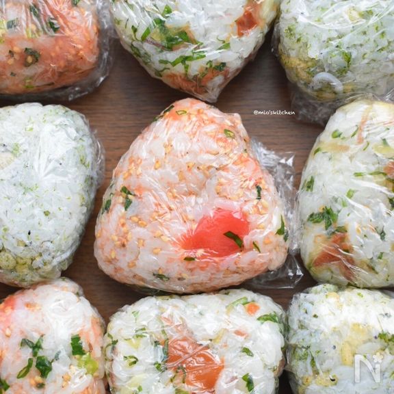 冷凍OK♡作り置きにも♡お米2合分de3種のおにぎり♡