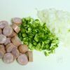 ソースが味の決め手！カレーチャーハンの工程2