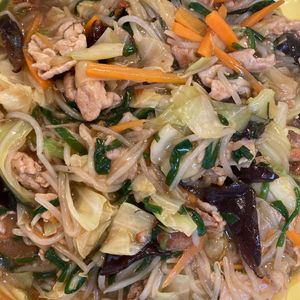 くだもの大好き🧡の作ってみた!投稿(行列の定食屋さんの🍚とろとろガッツリちゃんぽん野菜炒め🤩)