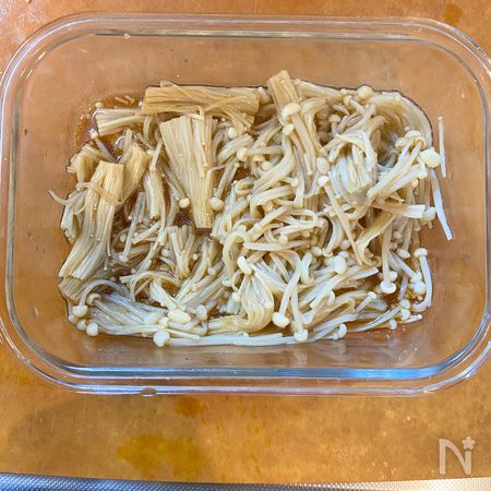 全体を菜箸で混ぜて、ポン酢で和える