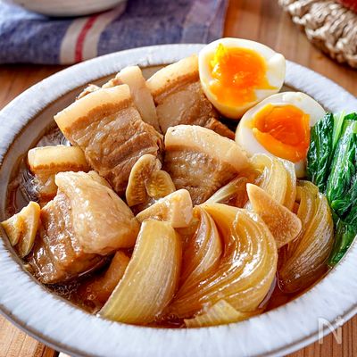 【豚肉と新玉ねぎのとろとろ煮】ほったらかしで完成!ご飯に合う