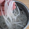 【絶品】バジル香る！牛肉のフォーの下準備