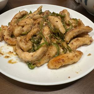 hiro☆の作ってみた!投稿(【鶏むね肉とピーマンの味噌マスタード炒め】ご飯がすすみます！)