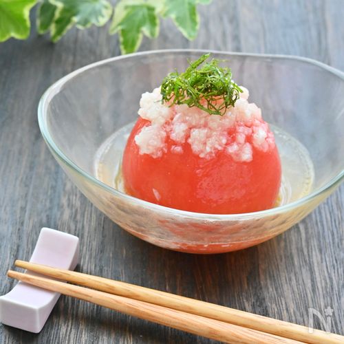 トマトのおひたし 玉ねぎ塩麹だれ