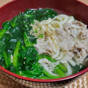 ヴェルの作ってみた!投稿(【豚肉とほうれん草のうどん 柚子胡椒風味】つゆがクセになる♪)