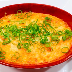 まゆの作ってみた!投稿(ホワイトソース不要【とろっとろ長芋の味噌キムチグラタン】)