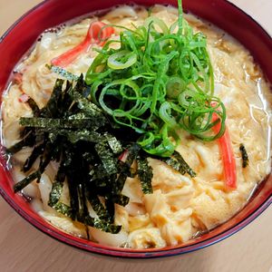 まゆのの作ってみた!投稿(簡単10分！ふわとろ熱々玉子あんかけうどん。ほっとする一杯！)