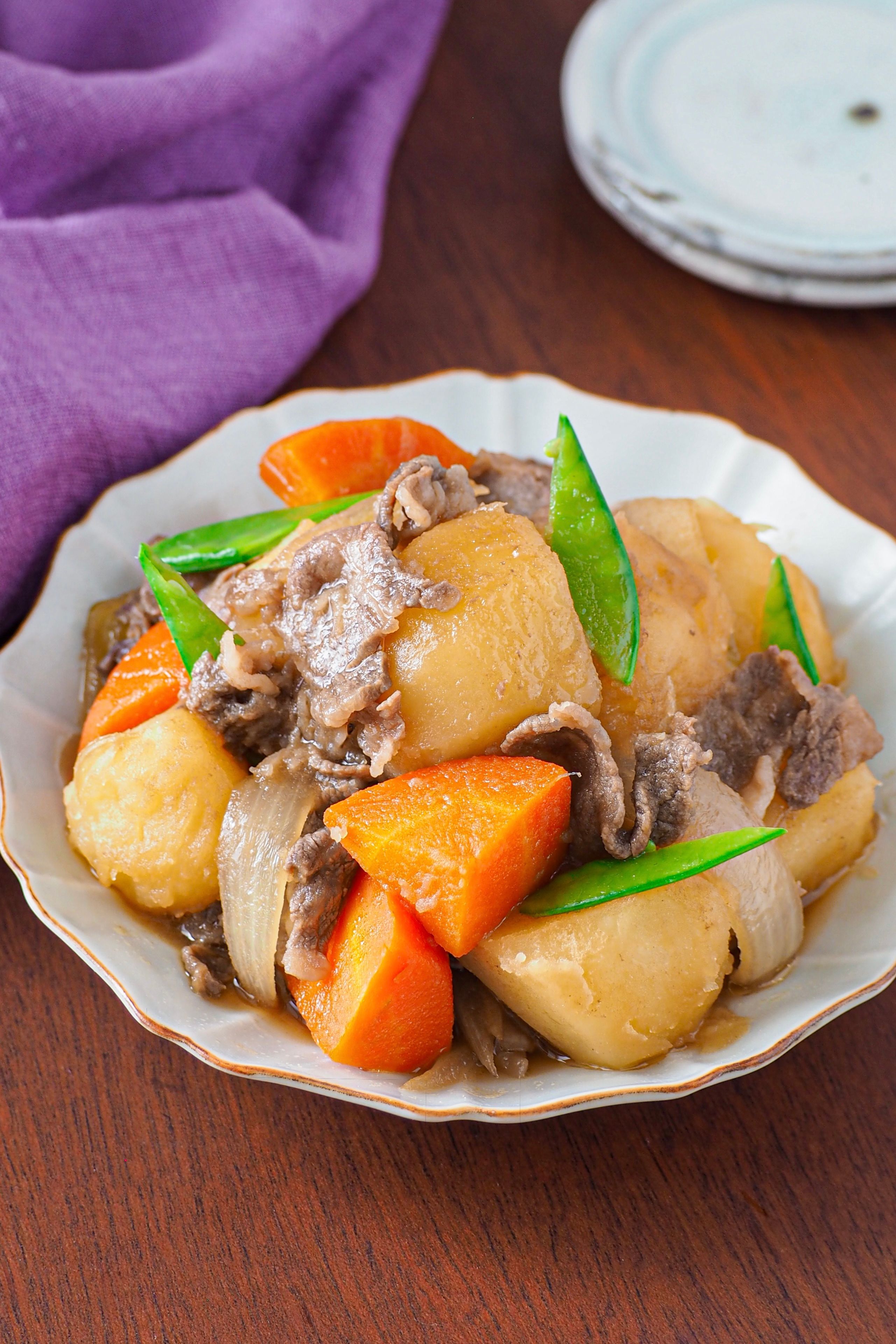 基本の肉じゃが】基本の定番和食ホクホク味染み | レシピサイトNadia