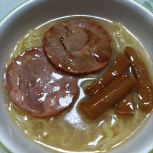 KUMIKOの作ってみた!投稿(【まぜるだけ】おうちラーメンはこれでいい。)