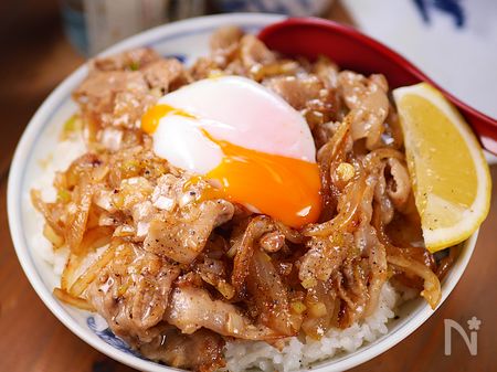ねぎ塩豚丼スペシャル工程4