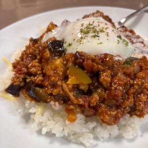 えみりんの作ってみた!投稿(夏野菜たっぷり！簡単ドライカレー)