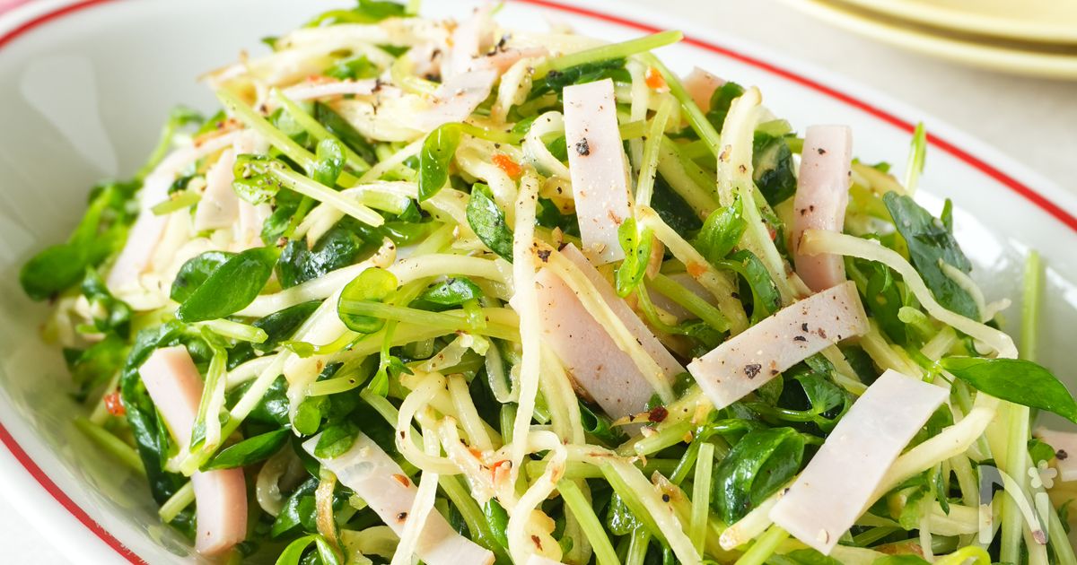 【10分でやみつき！】豆苗と新じゃがのペペロンサラダ