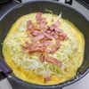 千切りキャベツとピザ用チーズで作る「シャキッとオムレツ」の工程5