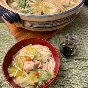 みっさキッチンの作ってみた!投稿(台湾薬膳スープ〖麻油鶏〗黒ゴマ油鶏肉酒煮込み（動画あり）)