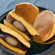 【市販のあん餅ですぐでき♡】簡単すぎる斬新どら焼き