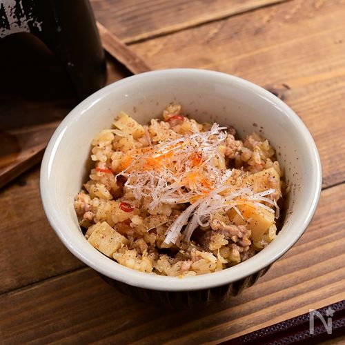辛くてシビれる「麻辣タケノコ釜飯」