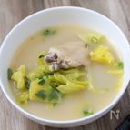 鶏と春キャベツで作る！本格極み白湯(パイタン)スープ♪