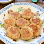 【豚ひき肉と大根おろしの皮なし餃子】もっちり♪簡単おつまみ☆