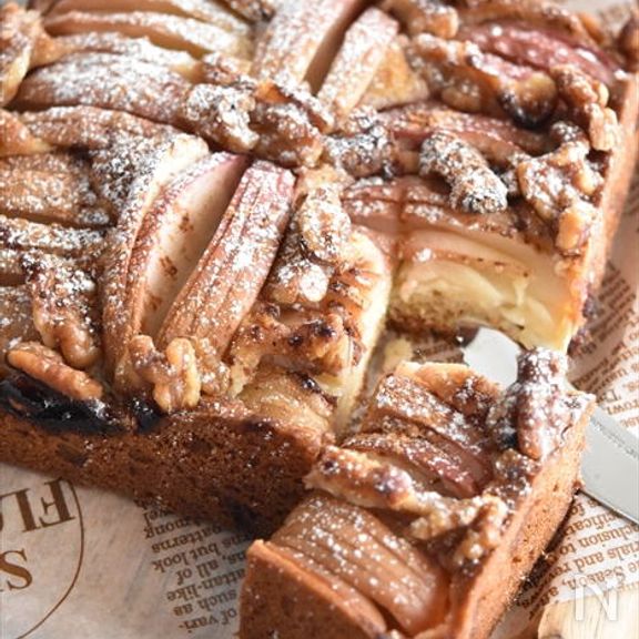 ホットケーキミックスで簡単！ハッセルバックリンゴケーキ