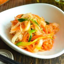 【野菜たっぷり副菜】千切り野菜のあっさりキムチ