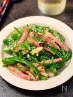 ぱぱっとおつまみ♪【ピーマンとベーコンのペペチーソテー】