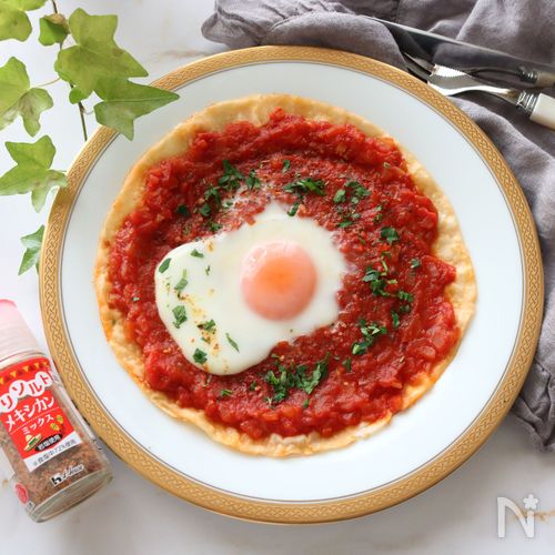 朝食メキシカン！トマトと卵が絡む簡単ウエボス・ランチェロス