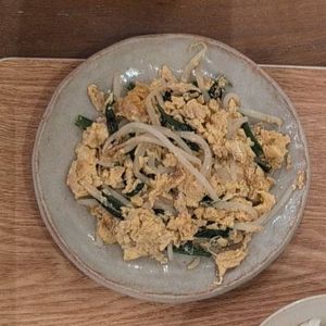 おかず当番の作ってみた!投稿(麺つゆだけ、すぐできる！ツナニラ玉)