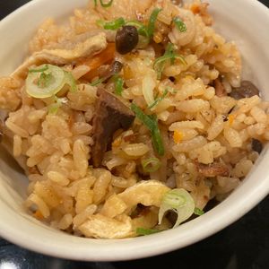 bo-zu3の作ってみた!投稿(【鯖の味噌煮の炊き込みご飯】缶詰で簡単☆お魚ごはん！)