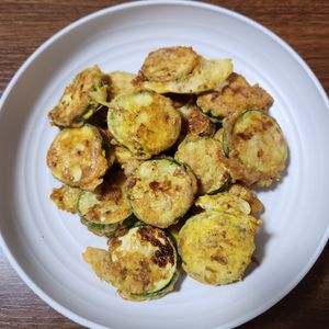 とももの作ってみた!投稿(【ズッキーニのおかかピカタ】さっぱり和風で美味しい♪)