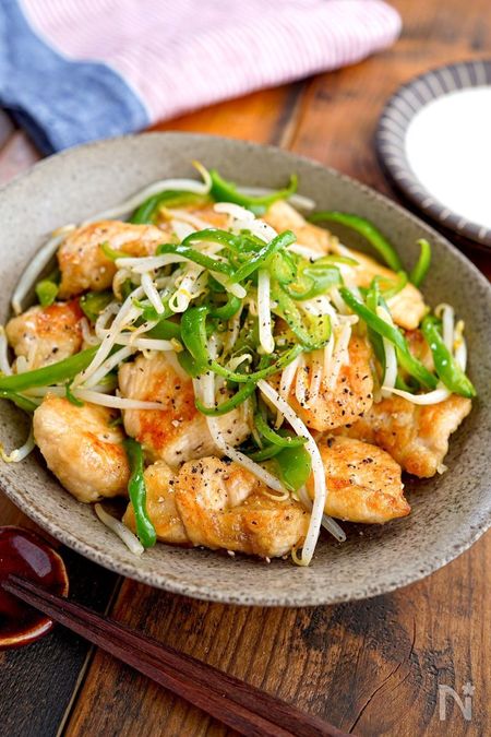 鶏むね肉とピーマンの塩だれ炒め