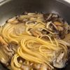 【きのこパスタ】フライパンひとつでガッツリ満足の工程4