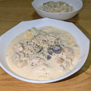 joe sanの作ってみた!投稿(【我が家の定番♡︎とろとろ白菜とチキンのクリーム煮】)