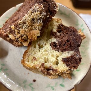 さやの作ってみた!投稿(【混ぜて焼くだけ】トースターでマーブルバナナクランブルケーキ)