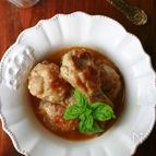 トリュフソースで鶏手羽の照り煮