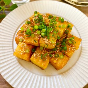 のりのり🐾🎀🤍の作ってみた!投稿(【厚揚げのごま照り焼き】ご飯が進む！節約おかず)