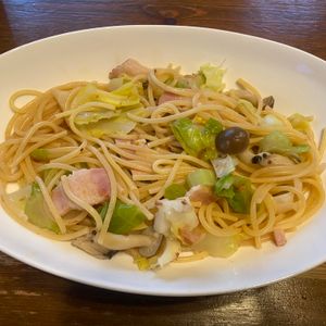 あいどんの作ってみた!投稿(【春キャベツとベーコンのおかかバターパスタ】ぱぱっとワンパン)