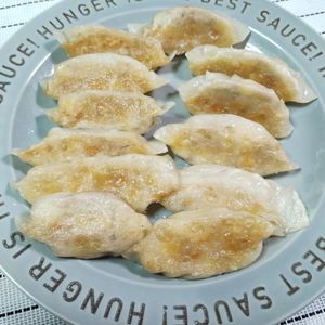 M＊Pの作ってみた!投稿(おやつ&おつまみに＊ツナマヨコーン餃子)