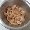 【鶏むね肉と青梗菜の中華風塩炒め】お肉しっとり！あっさり旨いの下準備