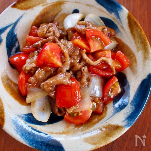【たっぷりトマトの黒酢豚風】食欲そそる!豚こま肉で簡単おかず