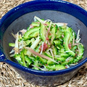 みさみさばぁば🌱の作ってみた!投稿(ゴーヤの梅茗荷和え)