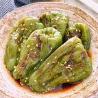 ほんのり甘くてジューシー♡丸ごとピーマンのバーベキュー焼き