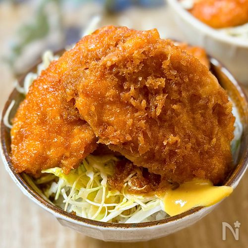 鶏むね肉１枚でつくる♩【至高のタレカツ丼】