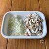 10分で完成!【ひき肉ときのこのロコモコ風丼】卵もワンパン◎の工程1