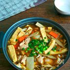 根菜たっぷりと鶏肉の具だくさん鍋