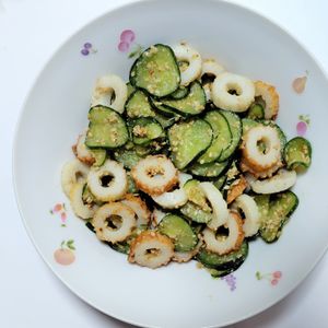 ふうかの作ってみた!投稿(【きゅうりとちくわのやみつきごま和え】お箸が止まらない♪)