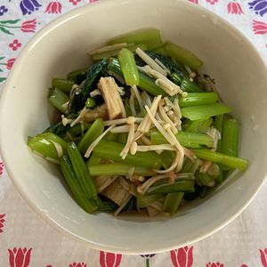 万福の作ってみた!投稿(レンジで5分！【小松菜とえのきの旨だしおかか和え】腸活にも◎)