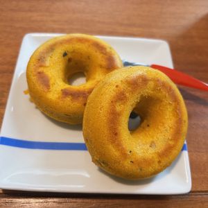 ruruの作ってみた!投稿(メープル香る！米粉とかぼちゃの焼きドーナツ)