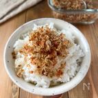 栄養満点♡︎子供が喜ぶ！カリカリじゃことおかかのふりかけ