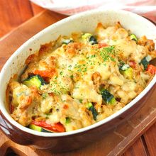 【ズッキーニのチーズ焼き】重ねてトースターで焼くだけ!